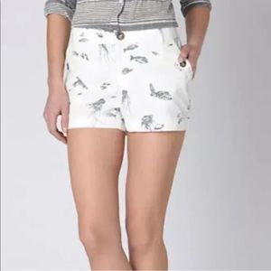 Anthropologie Daughters of the Liberation Sea Nettle Shorts EUC Size 4